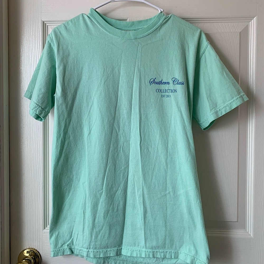 Women’s tee shirt